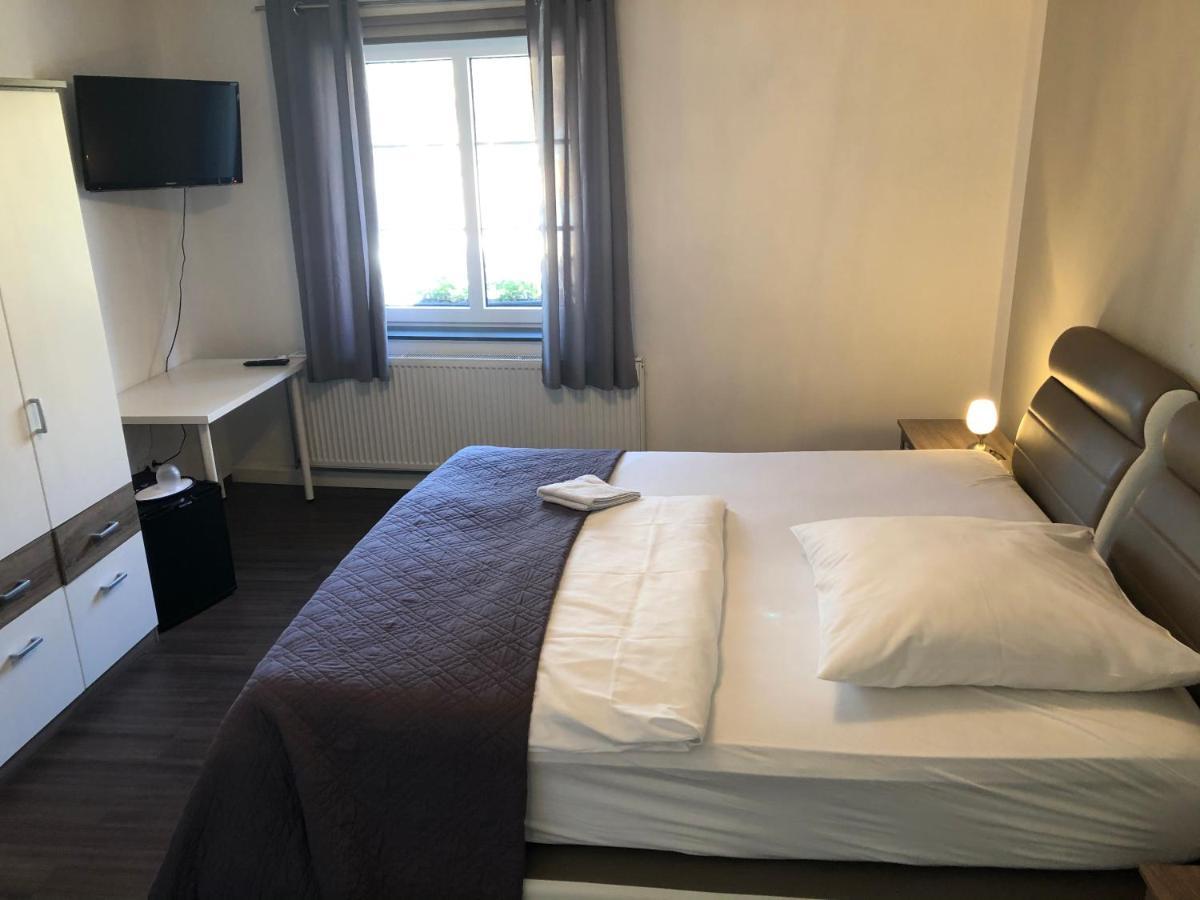 Hotel Restaurant Dalmacija Gangelt Kültér fotó